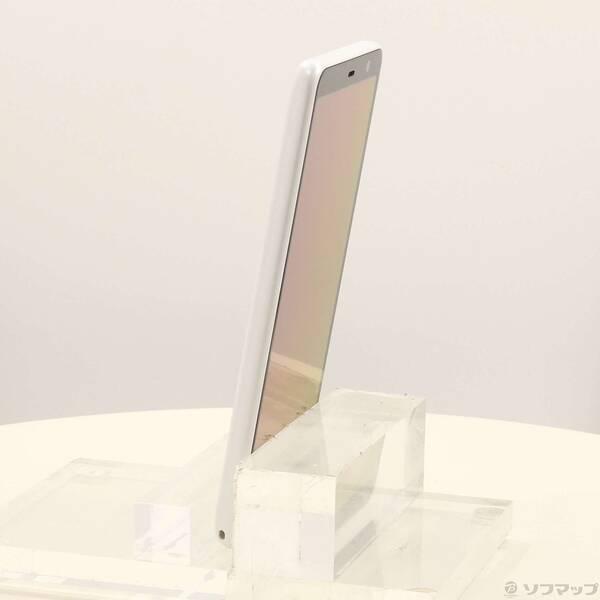 〔中古〕FUJITSU(富士通） arrows Be4 Plus 64GB ホワイト F-41B docomoロック解除SIMフリー〔198-ud〕 |  | 01