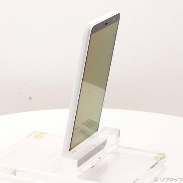 〔中古〕FUJITSU(富士通） arrows Be4 Plus 64GB ホワイト F-41B docomoロック解除SIMフリー〔377-ud〕 |  | 01