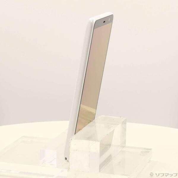 〔中古〕FUJITSU(富士通） arrows Be4 Plus 64GB ホワイト F-41B docomoロック解除SIMフリー〔196-ud〕 |  | 01