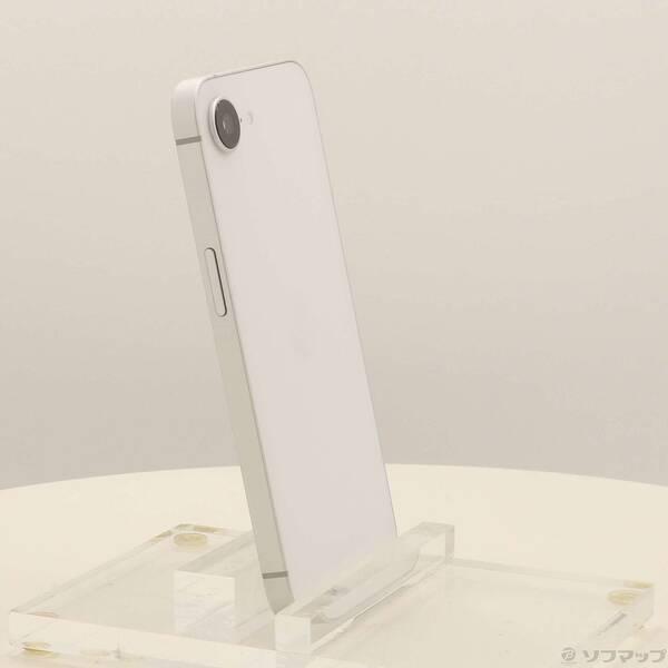 〔中古〕Apple(アップル) iPhone16e 128GB ホワイト MD1R4J／A SIMフリー〔262-ud〕 |  | 03