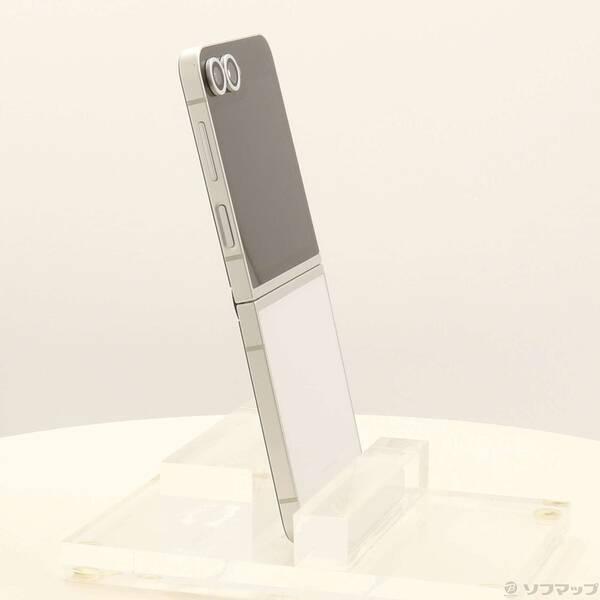 〔中古〕SAMSUNG(サムスン) Galaxy Z Flip6 256GB ホワイト SM-F741Q SIMフリー〔349-ud〕 |  | 03