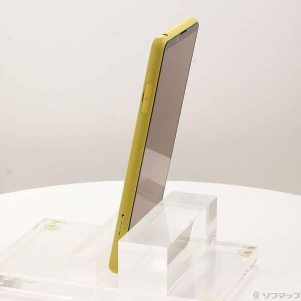 〔中古〕SONY(ソニー) Xperia 10 III 128GB イエロー SO-52B docomoロック解除SIMフリー〔295-ud〕 |  | 01