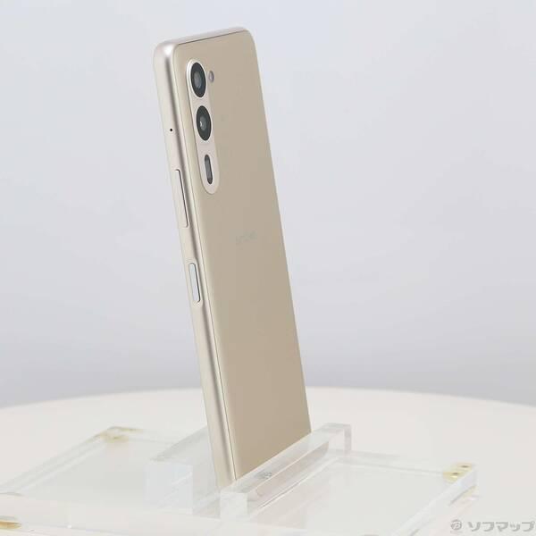 〔中古〕FCNT arrows We2 Plus M06 256GB シャンパンシルバー ASMC06001 SIMフリー〔262-ud〕 |  | 03