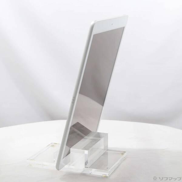 〔中古〕Apple(アップル) iPad 第8世代 128GB シルバー MYLE2J／A Wi-Fi〔262-ud〕 |  | 01