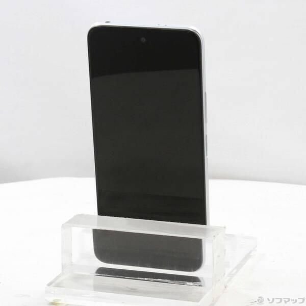 〔中古〕Xiaomi(シャオミ) Redmi Note 10 JE 64GB クロームシルバー XIG02 au SIMフリー〔368-ud〕 |  | 02