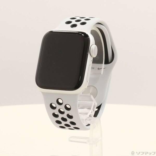 〔中古〕Apple(アップル) Apple Watch Series 5 Nike GPS 40mm シルバーアルミニウムケース ピュアプラチナム／ブラックNikeスポーツバンド〔377-ud〕 | 