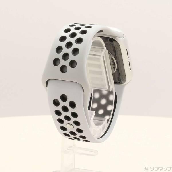 〔中古〕Apple(アップル) Apple Watch Series 5 Nike GPS 40mm シルバーアルミニウムケース ピュアプラチナム／ブラックNikeスポーツバンド〔377-ud〕 |  | 02
