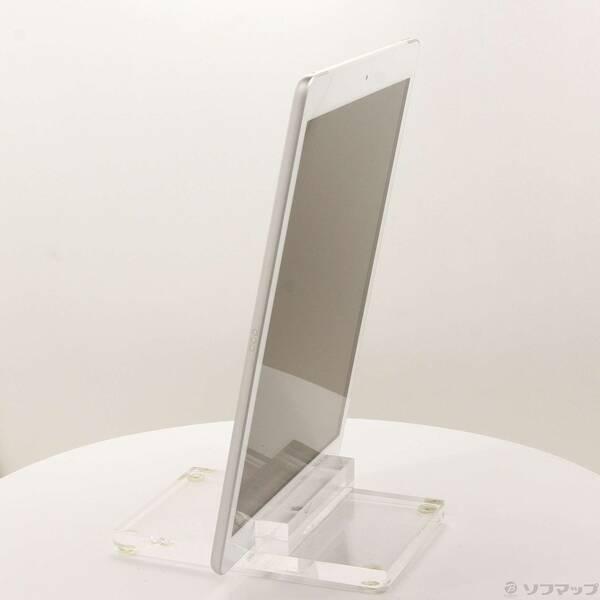 〔中古〕Apple(アップル) iPad 第7世代 32GB シルバー MW6C2J／A docomoロック解除SIMフリー〔371-ud〕 |  | 01