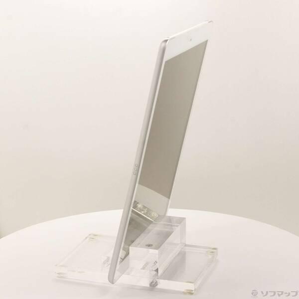 〔中古〕Apple(アップル) iPad 第7世代 32GB シルバー MW6C2J／A docomoロック解除SIMフリー〔262-ud〕 |  | 01
