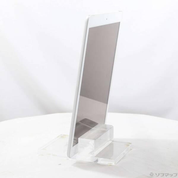 〔中古〕Apple(アップル) iPad 第7世代 32GB シルバー MW6C2J／A docomoロック解除SIMフリー〔371-ud〕 |  | 01