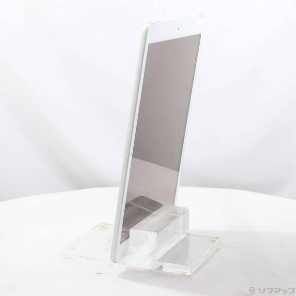 〔中古〕Apple(アップル) iPad 第7世代 32GB シルバー MW6C2J／A docomoロック解除SIMフリー〔377-ud〕 |  | 01