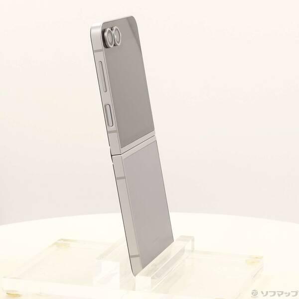 〔中古〕GALAXY Galaxy Z Flip6 256GB シルバーシャドウ SM-F741QZSASJP SIMフリー〔198-ud〕 |  | 03