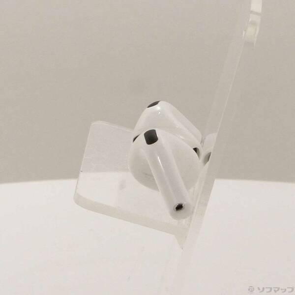 〔中古〕Apple(アップル) AirPods 4 アクティブノイズキャンセリング搭載 MXP93J／A〔258-ud〕 |  | 01