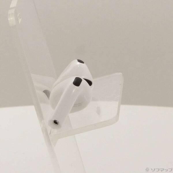〔中古〕Apple(アップル) AirPods 4 アクティブノイズキャンセリング搭載 MXP93J／A〔258-ud〕 |  | 03