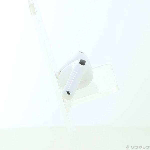 〔中古〕Apple(アップル) AirPods 4 アクティブノイズキャンセリング搭載 MXP93J／A〔262-ud〕 |  | 03