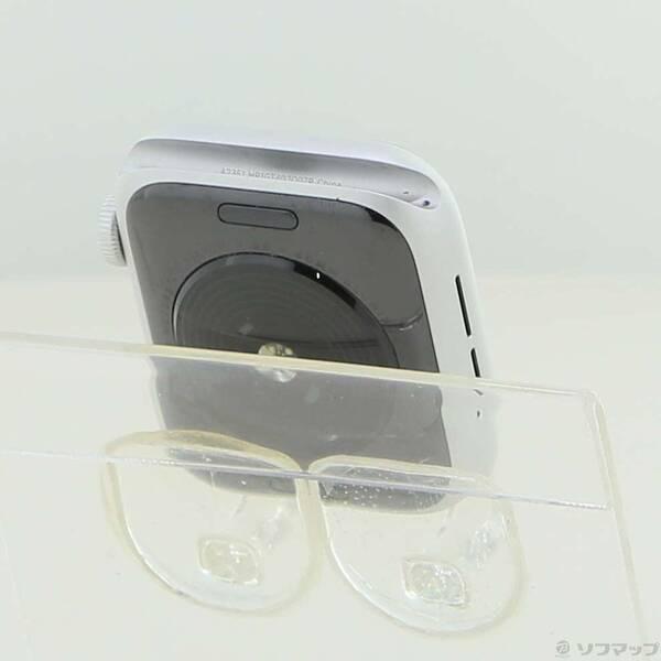 〔中古〕Apple(アップル) Apple Watch SE 第1世代 GPS 40mm シルバーアルミニウムケース バンド無し〔295-ud〕 |  | 02