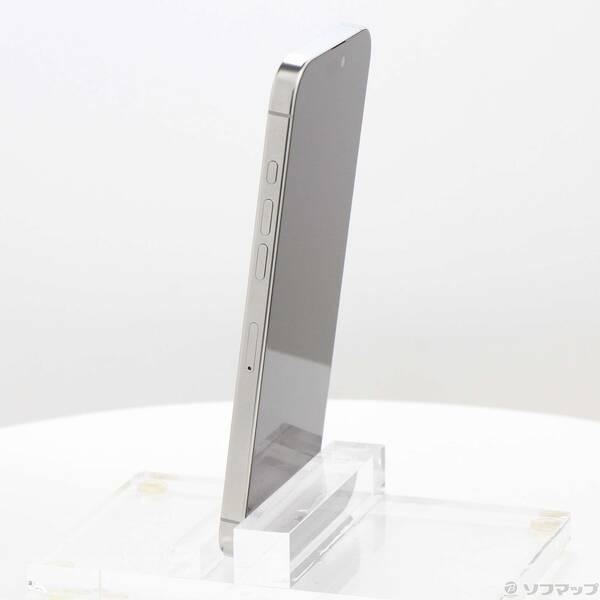 〔中古〕Apple(アップル) iPhone16 Pro Max 256GB ホワイトチタニウム MYWH3J／A SIMフリー〔258-ud〕 |  | 01