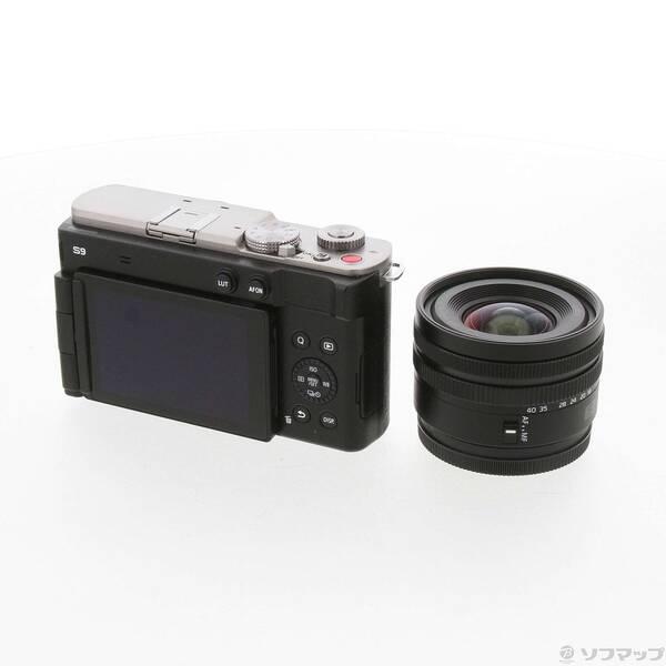 〔中古〕Panasonic(パナソニック) LUMIX S9 広角ズームレンズキット ダークシルバー DC-S9N-S〔262-ud〕 |  | 02