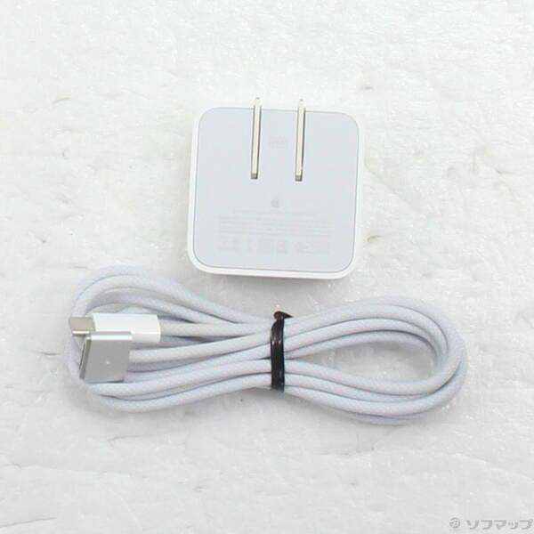 〔中古〕Apple(アップル) MacBook Air 13.6-inch Mid-2022 MLY03J／A Apple M2 8コアCPU_10コアGPU 8GB SSD512GB シルバー 〔26.3 Tahoe〕〔377-ud〕 |  | 04