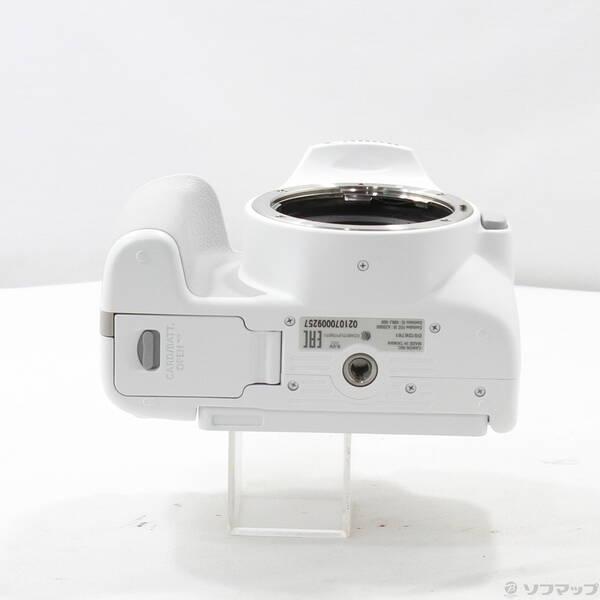 〔中古〕Canon(キヤノン) EOS Kiss X10 ホワイト EF-S18-55 IS STM レンズキット〔262-ud〕 |  | 04