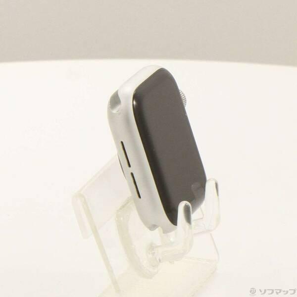 〔中古〕Apple(アップル) Apple Watch SE 第2世代 GPS 40mm シルバーアルミニウムケース バンド無し〔352-ud〕 |  | 03