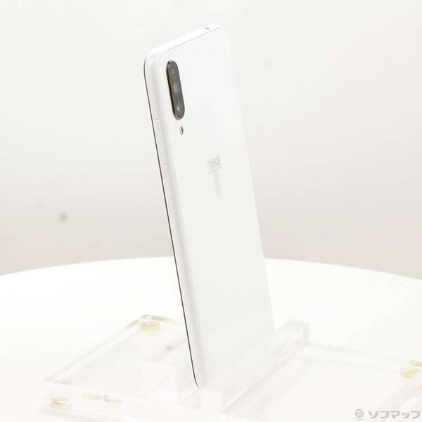 〔中古〕TONE 64GB ホワイト e20 SIMフリー〔269-ud〕 |  | 03