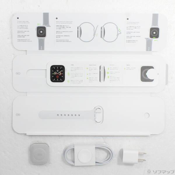 〔中古〕Apple(アップル) Apple Watch Series 5 GPS 40mm シルバーアルミニウムケース ホワイトスポーツバンド〔377-ud〕 |  | 04
