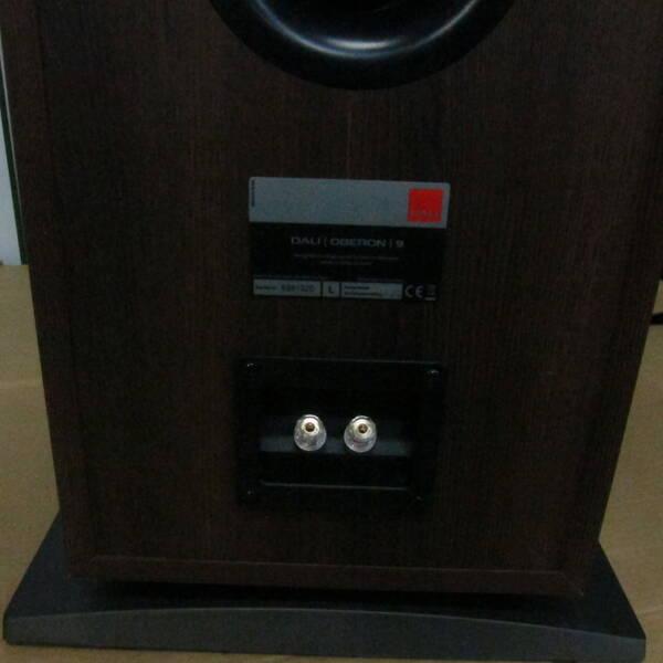 〔中古〕DALI 〔展示品〕 OBERON9 DW 1本 ダークウォールナット〔348-ud〕 |  | 05