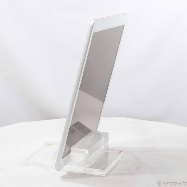〔中古〕Apple(アップル) iPad 第8世代 32GB シルバー MYLA2J／A Wi-Fi〔352-ud〕 |  | 01
