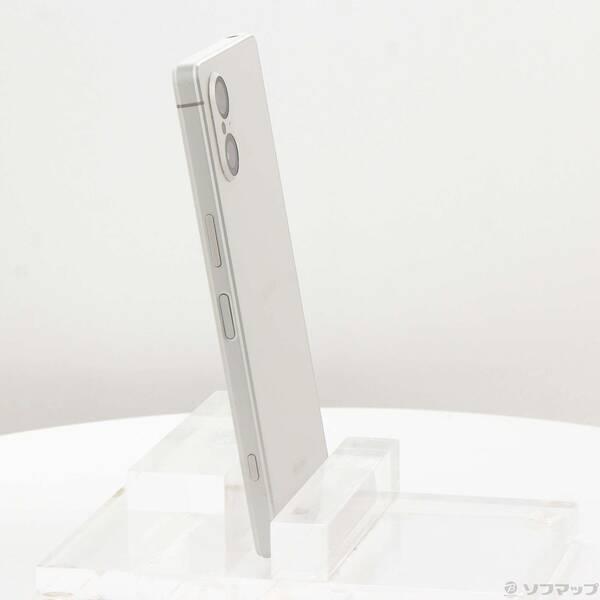 〔中古〕SONY(ソニー) Xperia 5 V 128GB プラチナシルバー SO-53D docomo SIMフリー〔258-ud〕 |  | 03