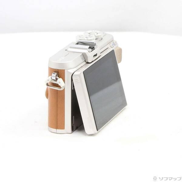 〔中古〕OLYMPUS(オリンパス) PEN E-PL8 ボディ ブラウン〔262-ud〕 |  | 01