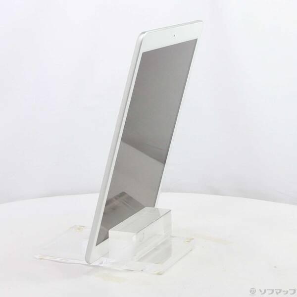 〔中古〕Apple(アップル) iPad 第8世代 32GB シルバー MYLA2J／A Wi-Fi〔371-ud〕 |  | 01
