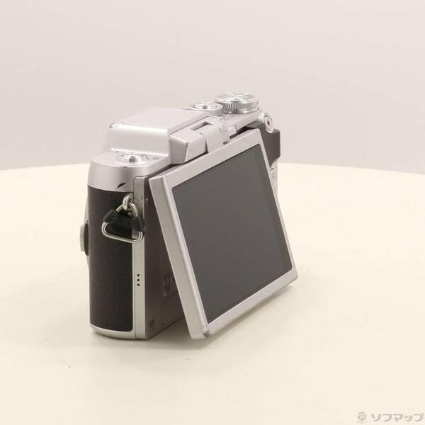 〔中古〕Panasonic(パナソニック) DMC-GF7 S ボディ〔262-ud〕 |  | 01