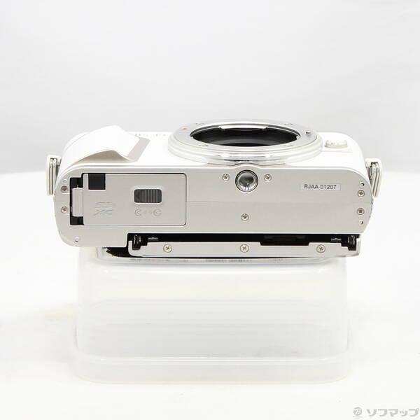 〔中古〕OLYMPUS(オリンパス) PEN E-PL10 EZ ダブルズームキット ホワイト〔349-ud〕 |  | 04