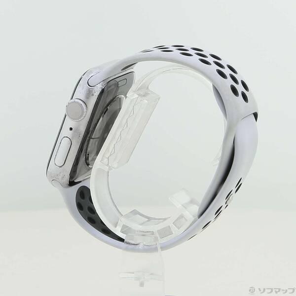 〔中古〕Apple(アップル) Apple Watch Series 6 Nike GPS 44mm シルバーアルミニウムケース ピュアプラチナム／ブラックNikeスポーツバンド〔377-ud〕 |  | 01