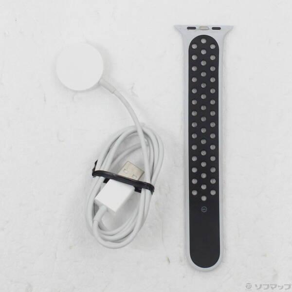 〔中古〕Apple(アップル) Apple Watch Series 6 Nike GPS 44mm シルバーアルミニウムケース ピュアプラチナム／ブラックNikeスポーツバンド〔377-ud〕 |  | 04