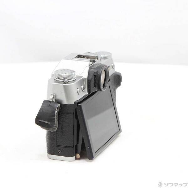 〔中古〕FUJIFILM(フジフイルム) FUJIFILM X-T30 ボディ シルバー〔258-ud〕 |  | 01