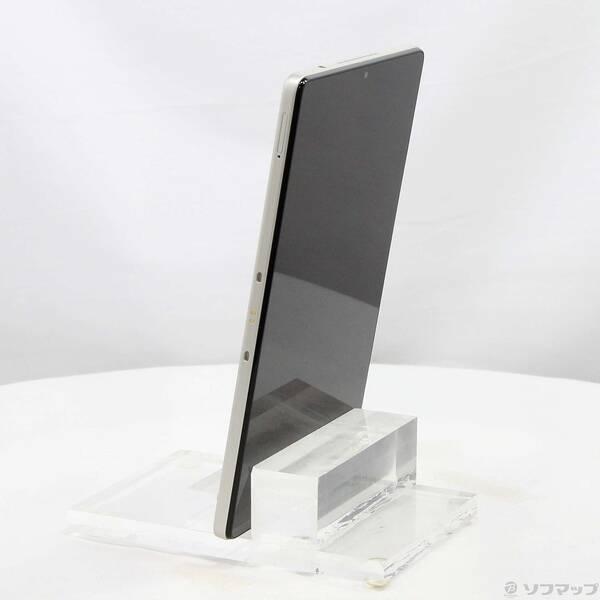 〔中古〕Lenovo(レノボジャパン) dtab compact 64GB ゴールド d-42A docomo〔276-ud〕 |  | 01