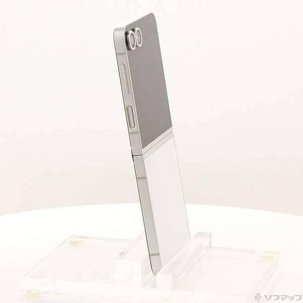 〔中古〕SAMSUNG(サムスン) Galaxy Z Flip6 256GB ホワイト SM-F741Q SIMフリー〔348-ud〕 |  | 03