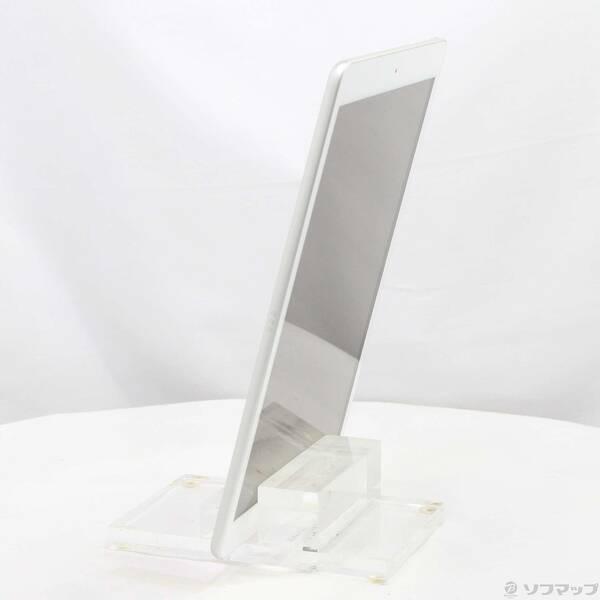 〔中古〕Apple(アップル) iPad 第8世代 32GB シルバー NYLA2J／A Wi-Fi〔262-ud〕 |  | 01