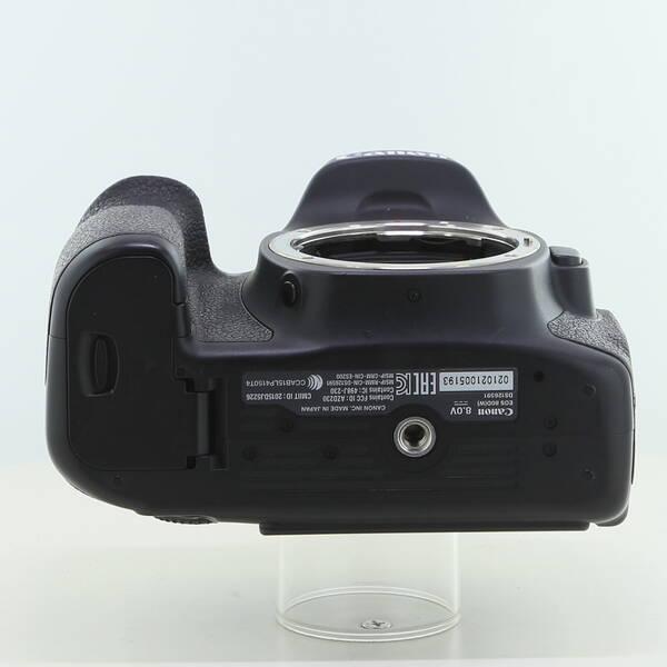 〔中古〕Canon(キヤノン) EOS 80D EF-S18-135 IS USM レンズキット〔198-ud〕 |  | 04
