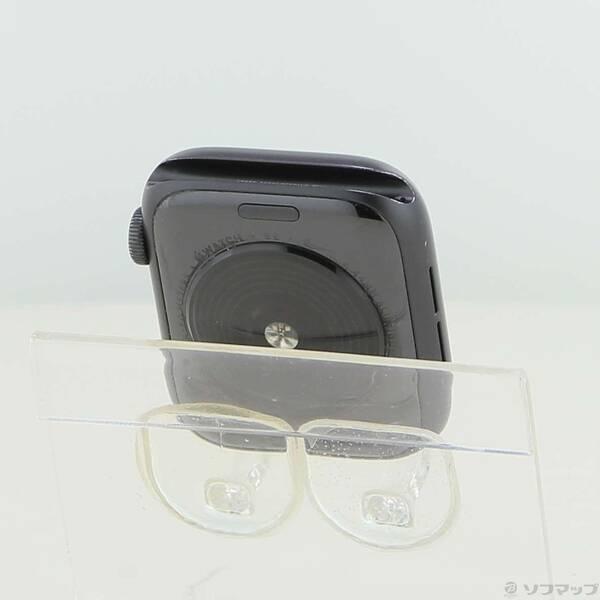 〔中古〕Apple(アップル) Apple Watch SE 第1世代 Nike GPS 44mm スペースグレイアルミニウムケース バンド無し〔258-ud〕 |  | 02