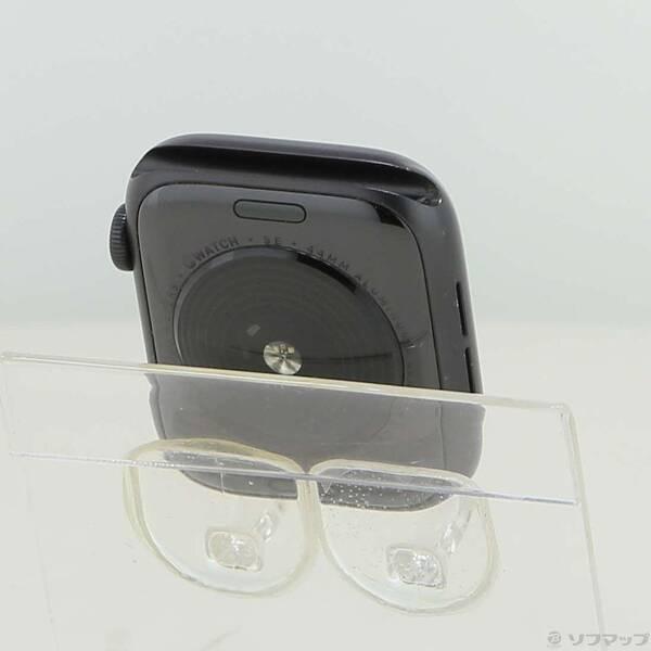〔中古〕Apple(アップル) Apple Watch SE 第1世代 GPS 44mm スペースグレイアルミニウムケース バンド無し〔198-ud〕 |  | 02