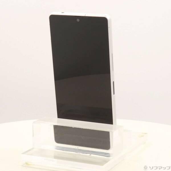 〔中古〕SHARP(シャープ) AQUOS R8 256GB クリーム SH-52D docomo SIMフリー〔295-ud〕 |  | 02