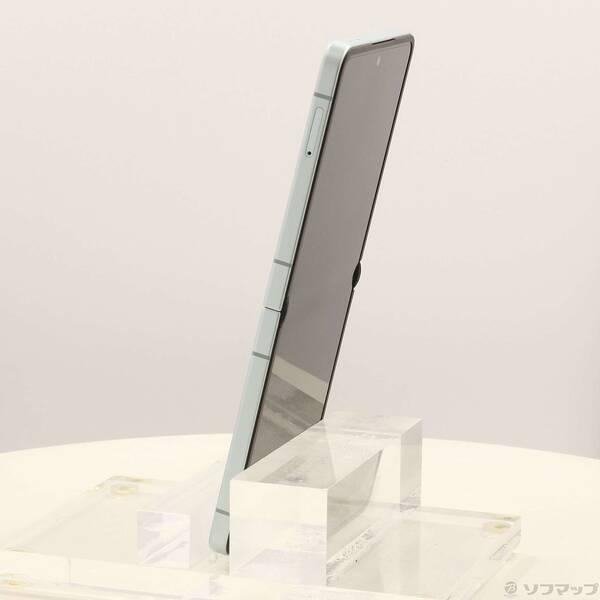 〔中古〕SAMSUNG(サムスン) Galaxy Z Flip7 256GB ミント SM-F766Q SIMフリー〔258-ud〕 |  | 01