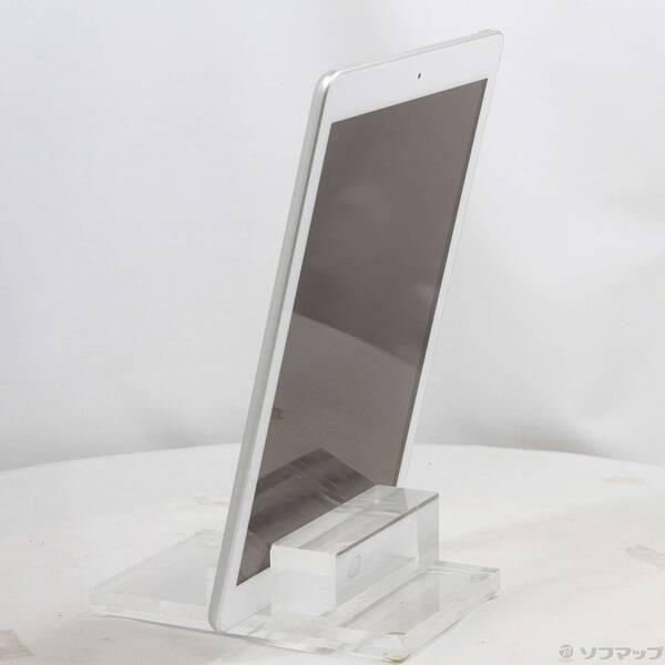 〔中古〕Apple(アップル) iPad 第6世代 32GB シルバー MR7G2J／A Wi-Fi〔377-ud〕 |  | 01
