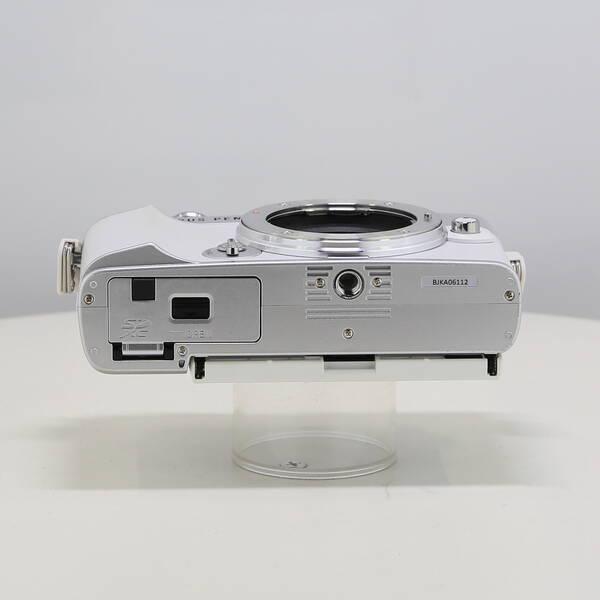 〔中古〕OLYMPUS(オリンパス) OLYMPUS PEN E-P7 ボディ ホワイト〔262-ud〕 |  | 04