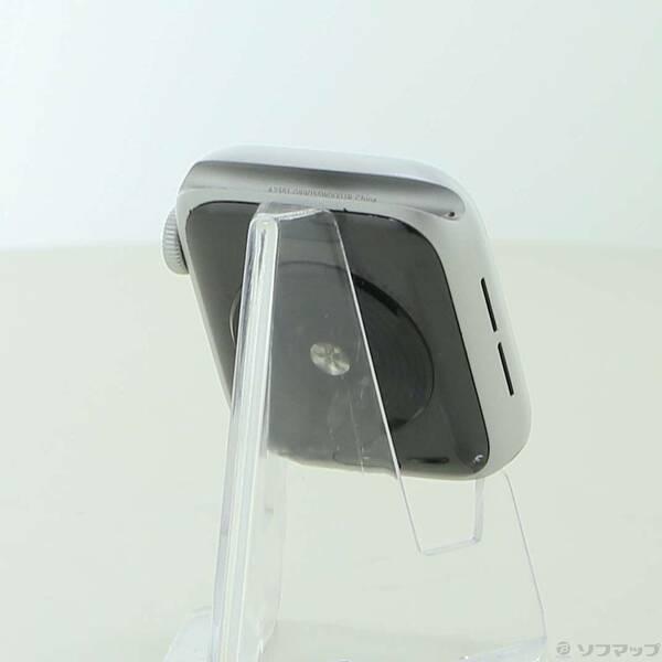 〔中古〕Apple(アップル) Apple Watch SE 第1世代 GPS 40mm シルバーアルミニウムケース バンド無し〔258-ud〕 |  | 02