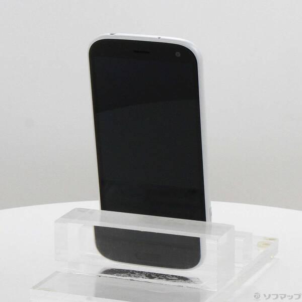 〔中古〕FCNT らくらくスマートフォン 64GB ホワイト F-52B docomo SIMフリー〔349-ud〕 |  | 02