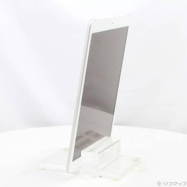 〔中古〕Apple(アップル) iPad 第7世代 32GB シルバー MW6C2J／A docomoロック解除SIMフリー〔349-ud〕 |  | 01